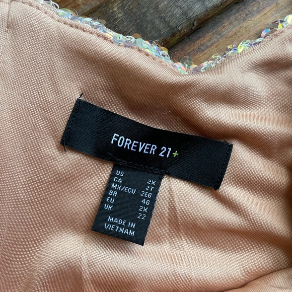 Forever 21+ Sequin Crop Tank - Picture 4 of 6